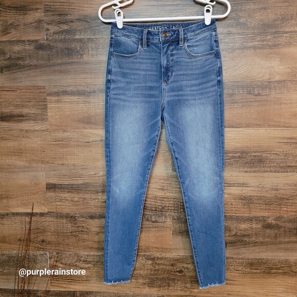 American Eagle Jeans 2 S Dream Jegging Super Hi Rise Tummy Control Medium Light - Picture 1 of 14